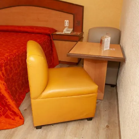 Hotel Tres Colonias - Solo Adultos
